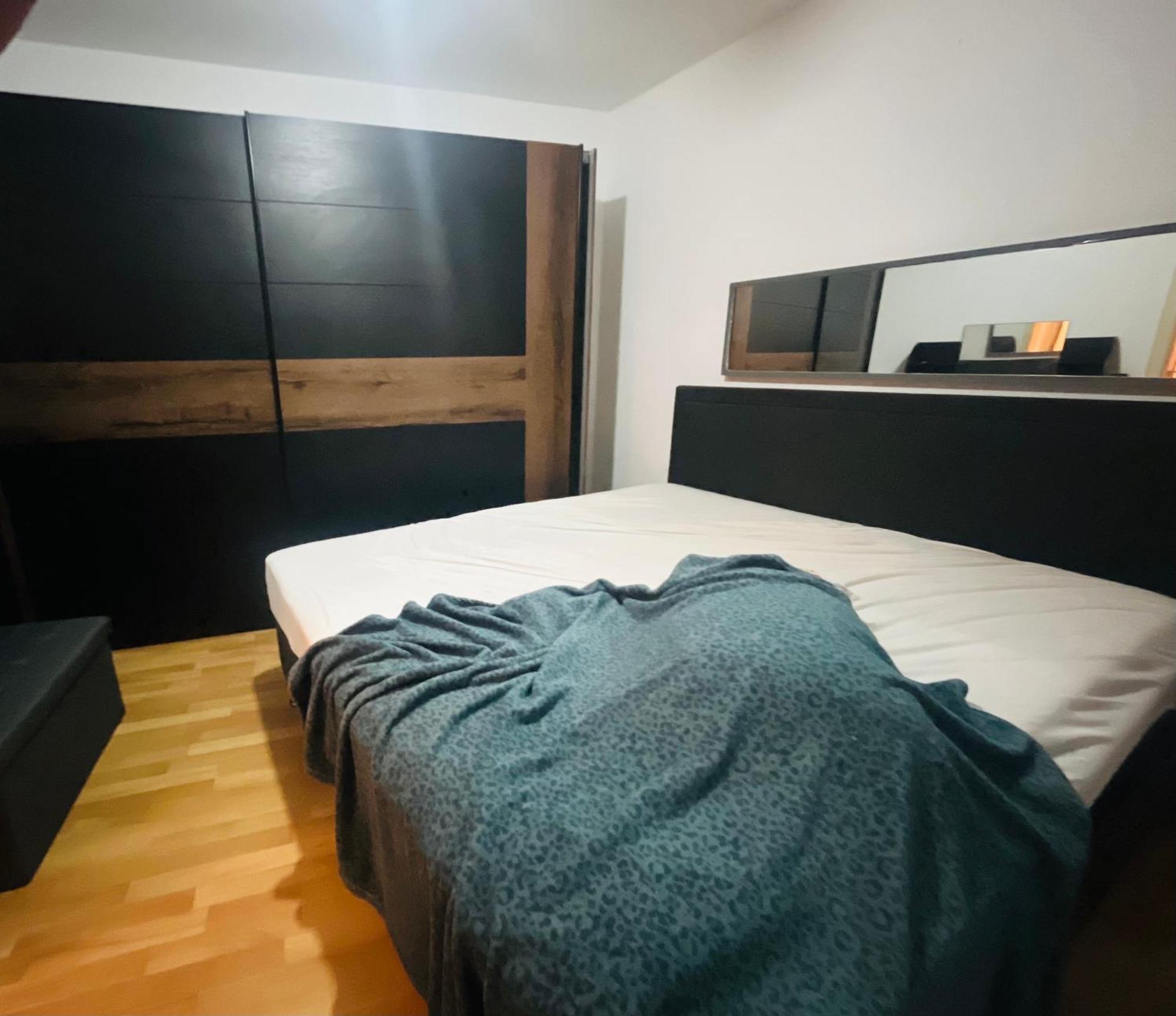 Tolle In Zentrum Апартаменты *
